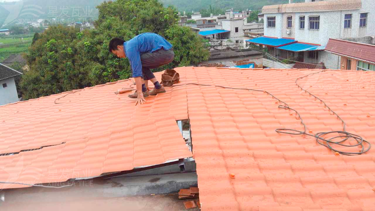 貴陽屋頂鋪設安裝合成樹脂瓦時，牢牢記住這3點，就不怕屋頂出問題！