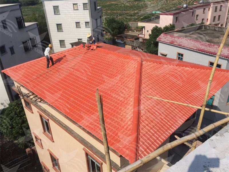 探秘農(nóng)村自建房建房利器！樹脂瓦多少錢一平，合成樹脂瓦價格揭秘！